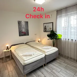 Modern Living Kueche Netflix Inklusive Lage Norymberga